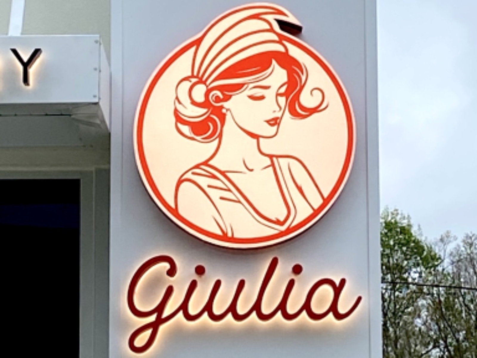 Giulia — front-lit and halo-lit channel letters, Peachtree Corners GA
